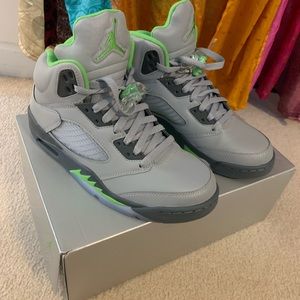 Jordan 5 retro ‘green bean’ mens 7 and womens 8.5